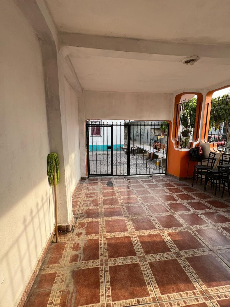 Casa con estudio cerca de Av. Elías Zamora Verduzco, Manzanillo - 3 recámaras - 1 baños - en Zona Av. Elías Zamora Verduzco, Manzanillo, Colima - $$1,500,000